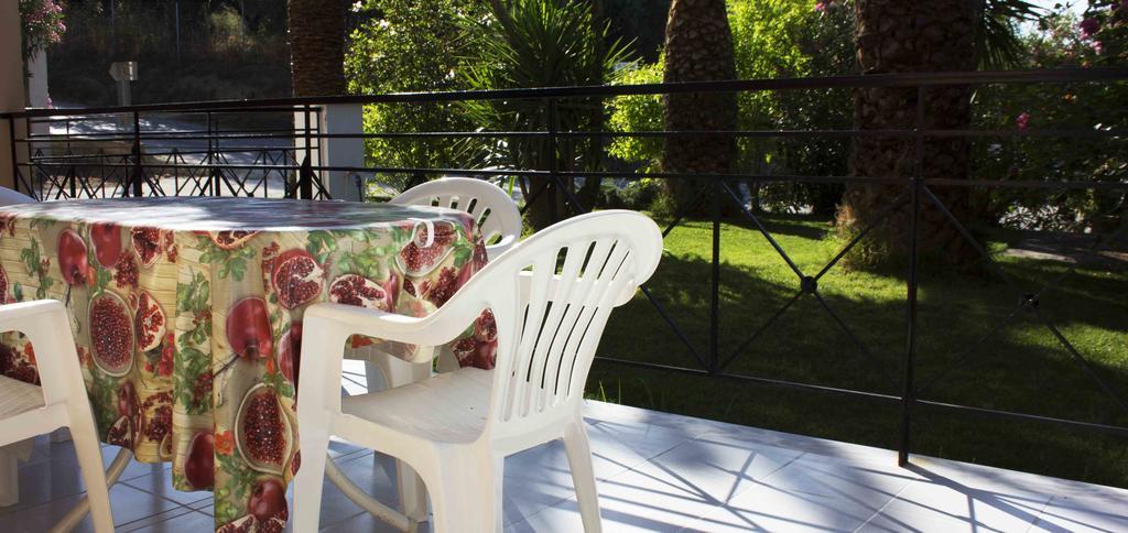Olive Grove Apts Lithakia  Bagian luar foto